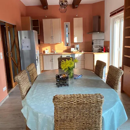 Nyaraló Sainte-agathe Puimisson